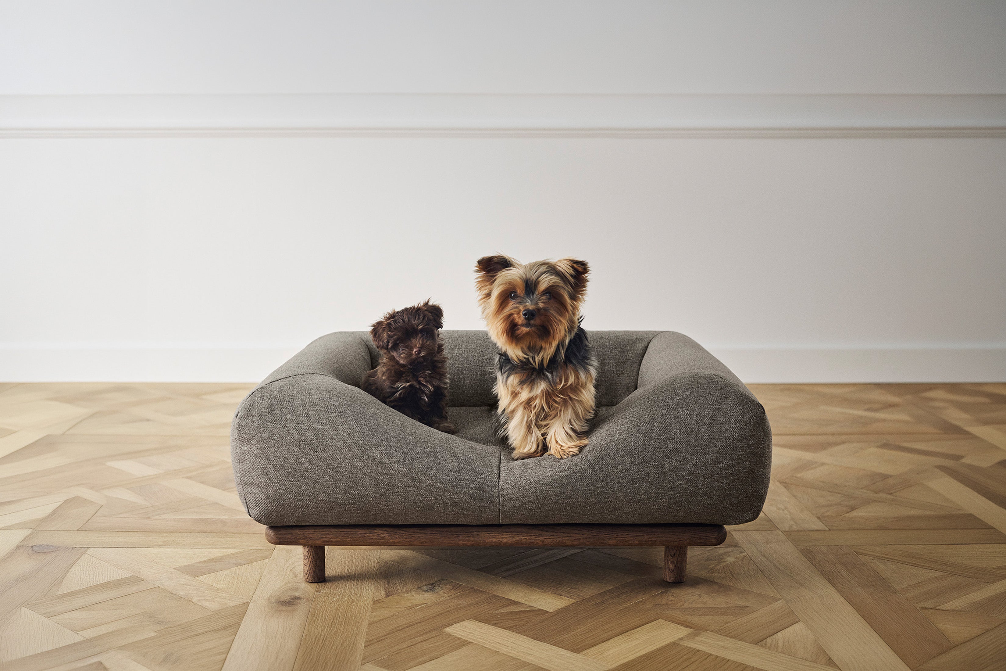 CONRAD Bed with frame - Small    Amouri