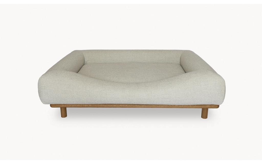 CONRAD Bed with frame - Large   Oiled oak / Bouclé / White poodle Amouri